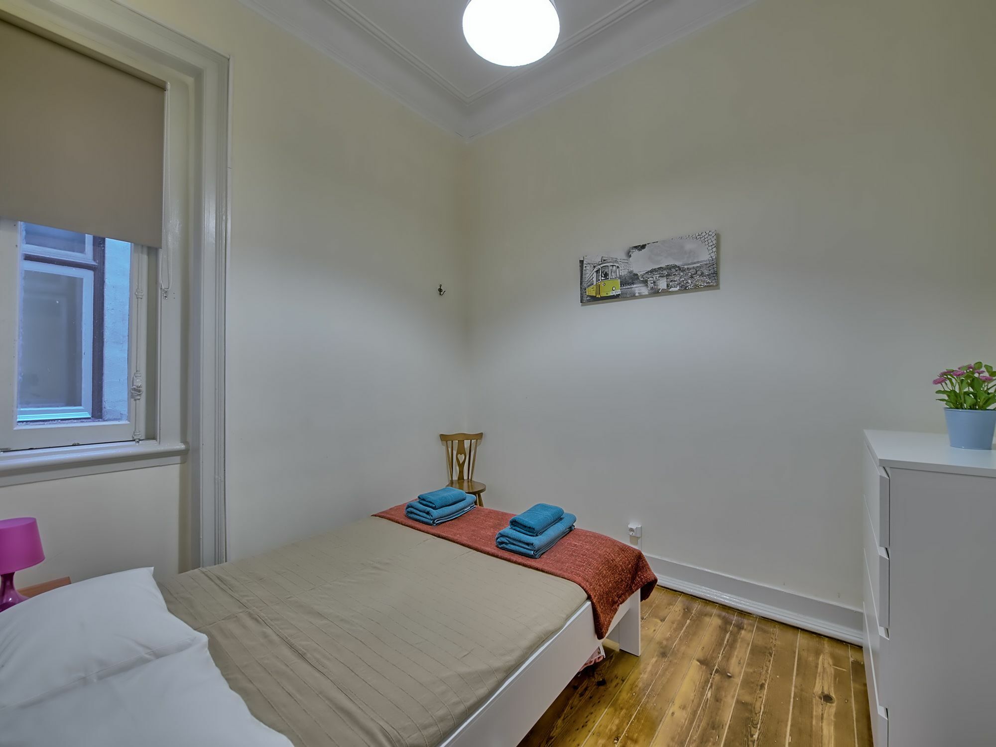 Almirante Reis Apartment *